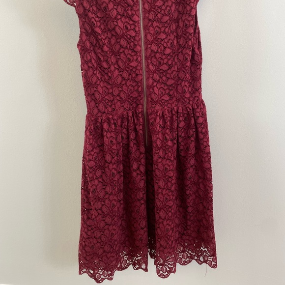 Talula Burgundy Dress - Picture 2 of 3